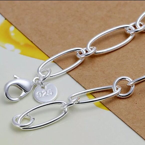 The Classic Link bracelet in Tibetan Silver - Picture 5 of 8